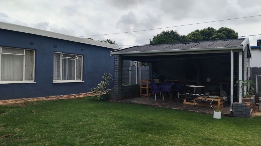 8 Bedroom Property for Sale in Northmead Gauteng