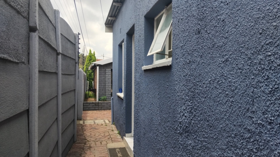 8 Bedroom Property for Sale in Northmead Gauteng