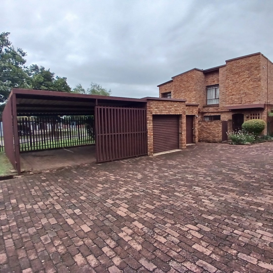 2 Bedroom Property for Sale in Freeway Park Gauteng