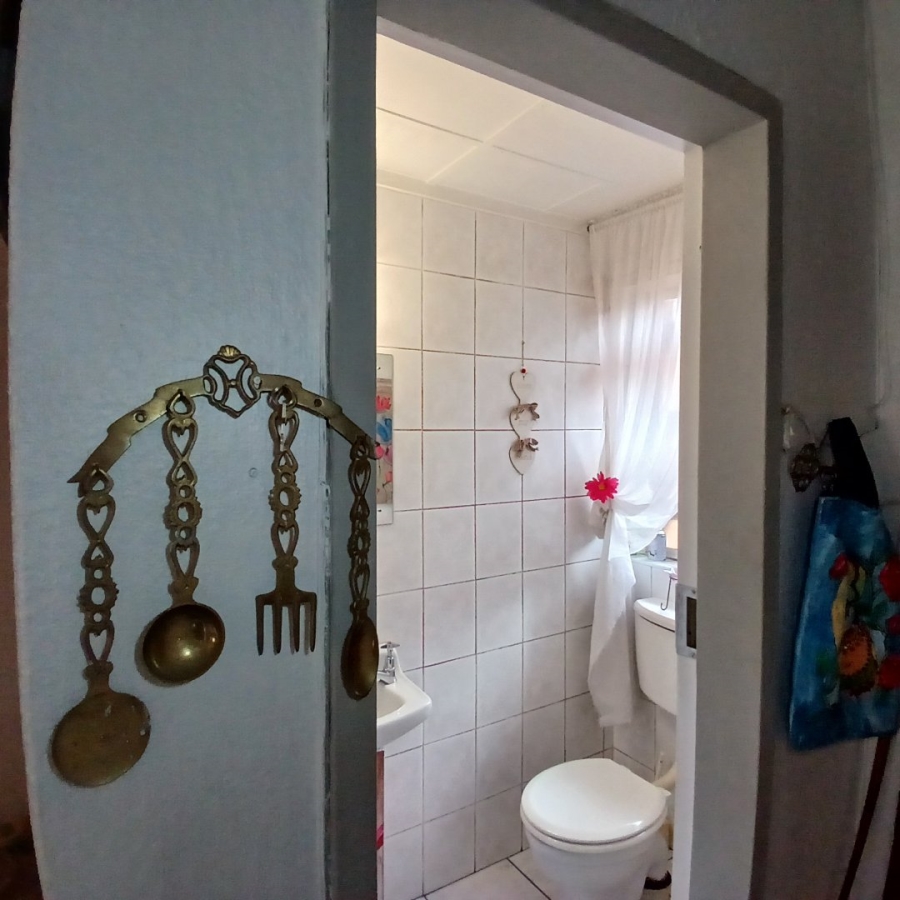 2 Bedroom Property for Sale in Freeway Park Gauteng