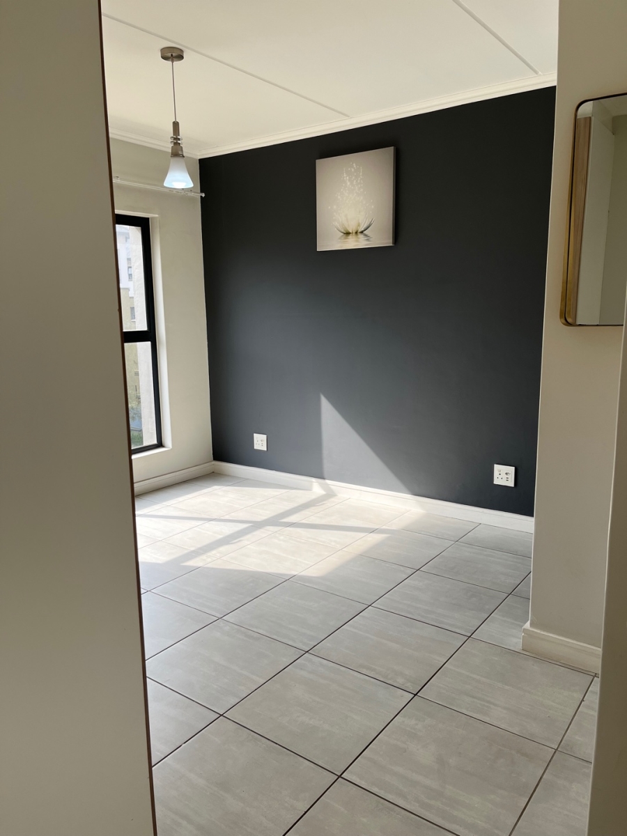 To Let 3 Bedroom Property for Rent in Waterfall Gauteng