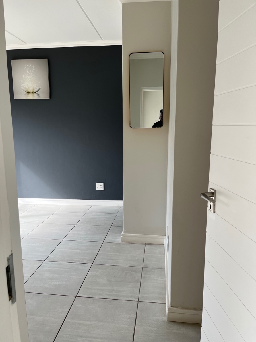 To Let 3 Bedroom Property for Rent in Waterfall Gauteng