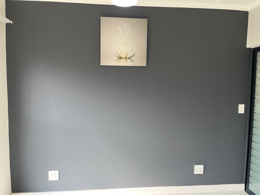 To Let 3 Bedroom Property for Rent in Waterfall Gauteng