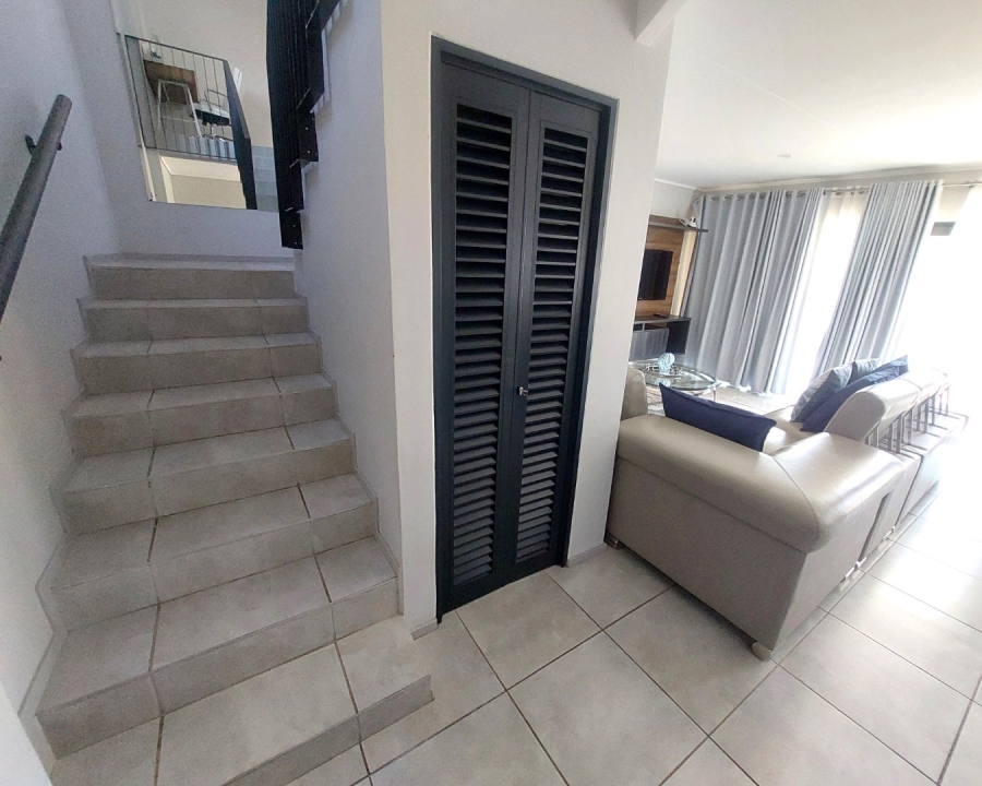 3 Bedroom Property for Sale in Amberfield Gauteng