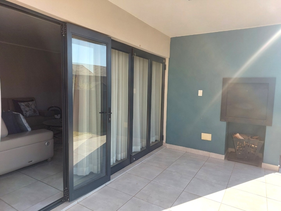 3 Bedroom Property for Sale in Amberfield Gauteng