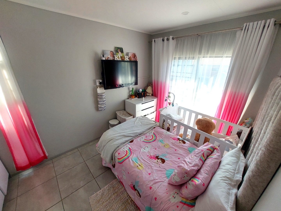 3 Bedroom Property for Sale in Amberfield Gauteng