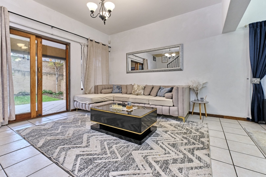 3 Bedroom Property for Sale in Olivedale Gauteng