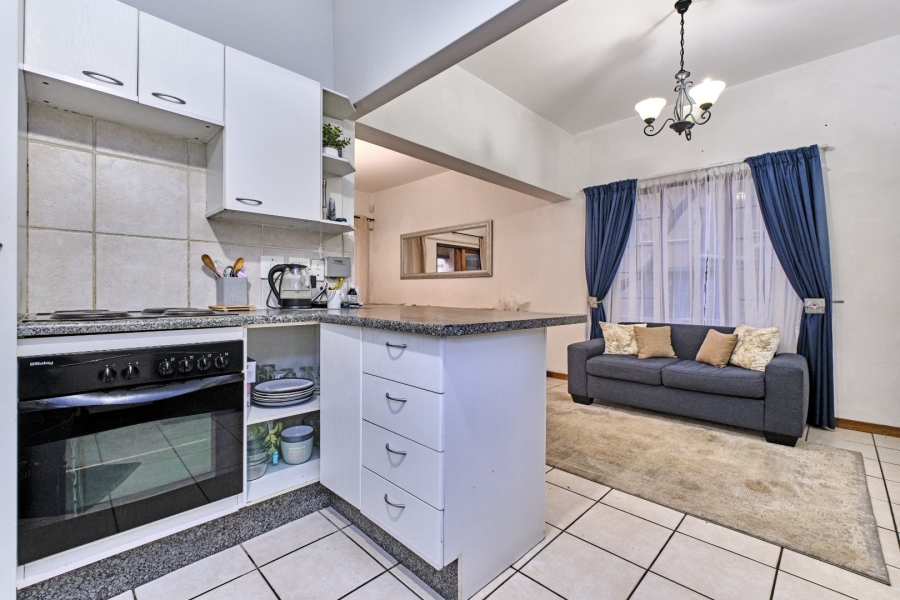 3 Bedroom Property for Sale in Olivedale Gauteng