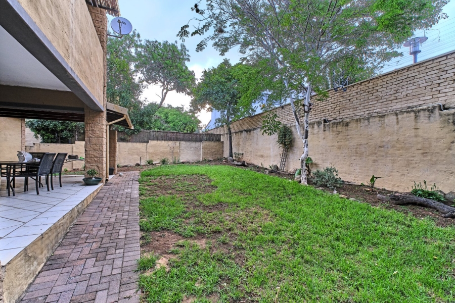 3 Bedroom Property for Sale in Olivedale Gauteng