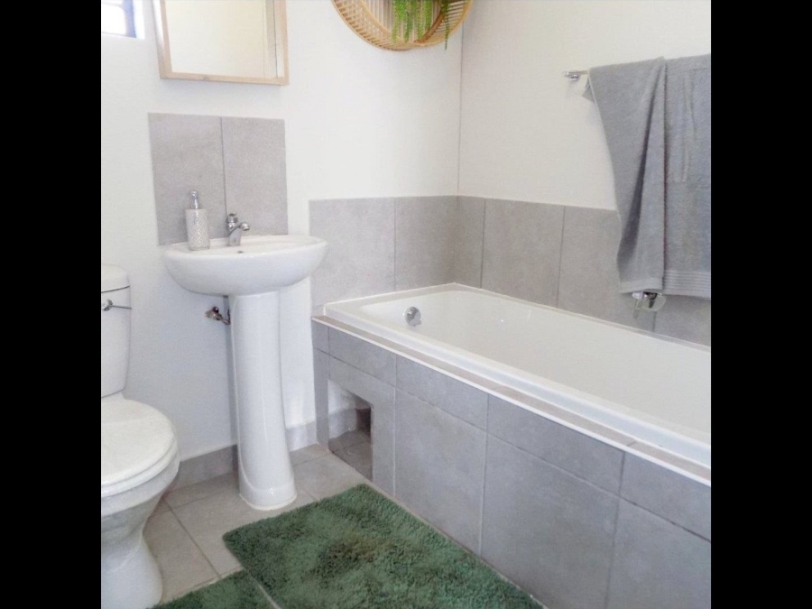 3 Bedroom Property for Sale in Sky City Gauteng