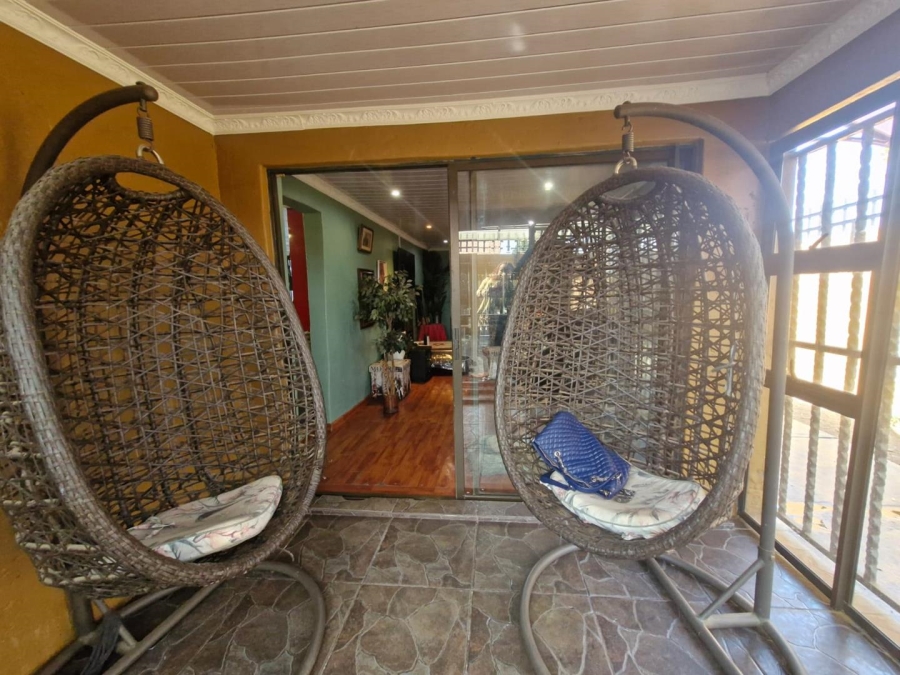 3 Bedroom Property for Sale in Lenasia South Gauteng