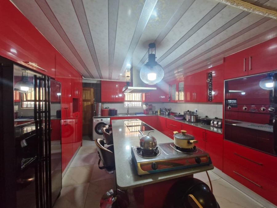 3 Bedroom Property for Sale in Lenasia South Gauteng