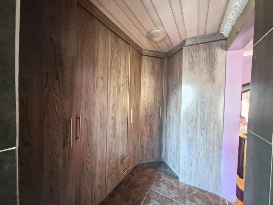 3 Bedroom Property for Sale in Lenasia South Gauteng