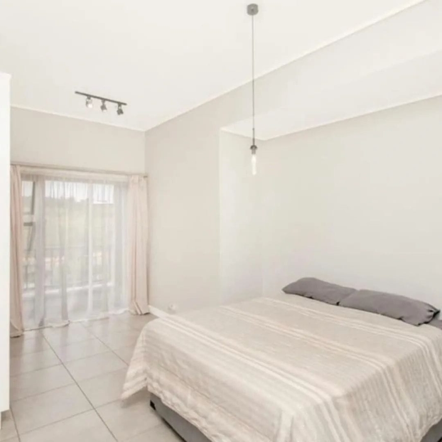 To Let 2 Bedroom Property for Rent in Waterfall Country Estate Gauteng