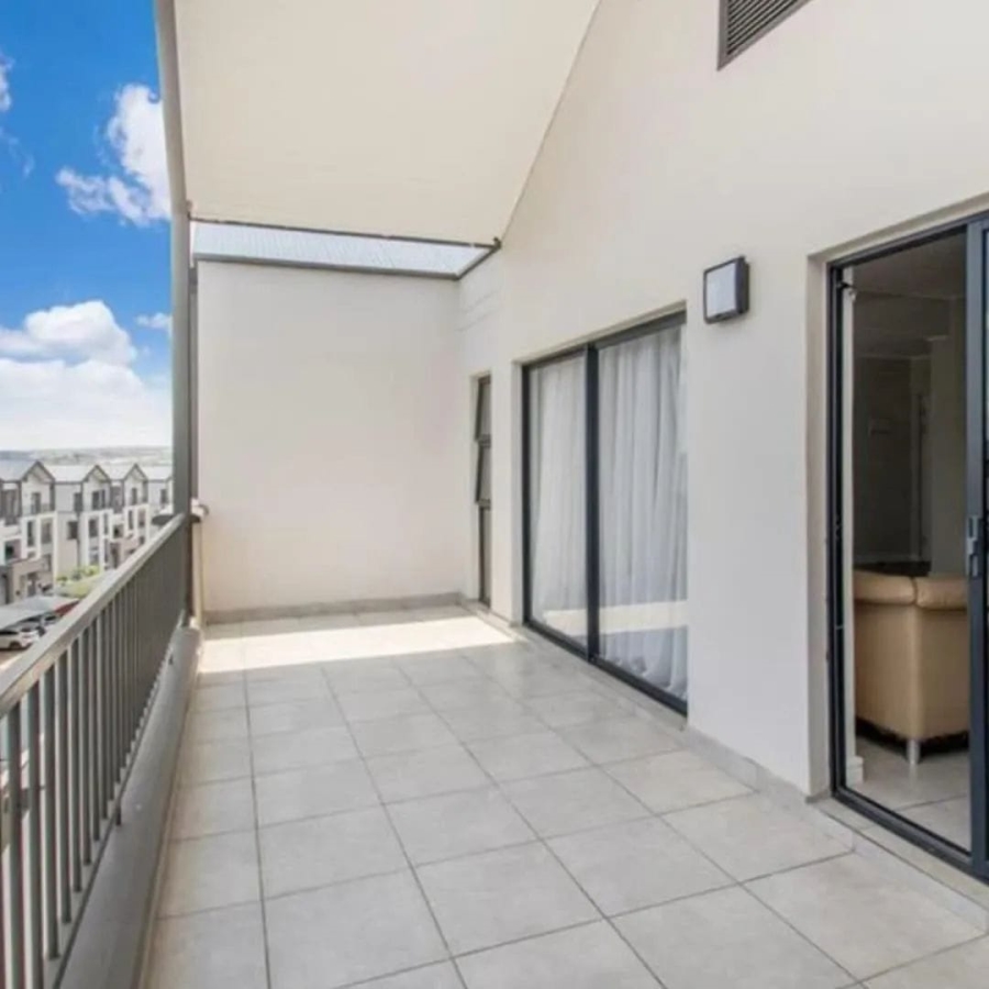 To Let 2 Bedroom Property for Rent in Waterfall Country Estate Gauteng