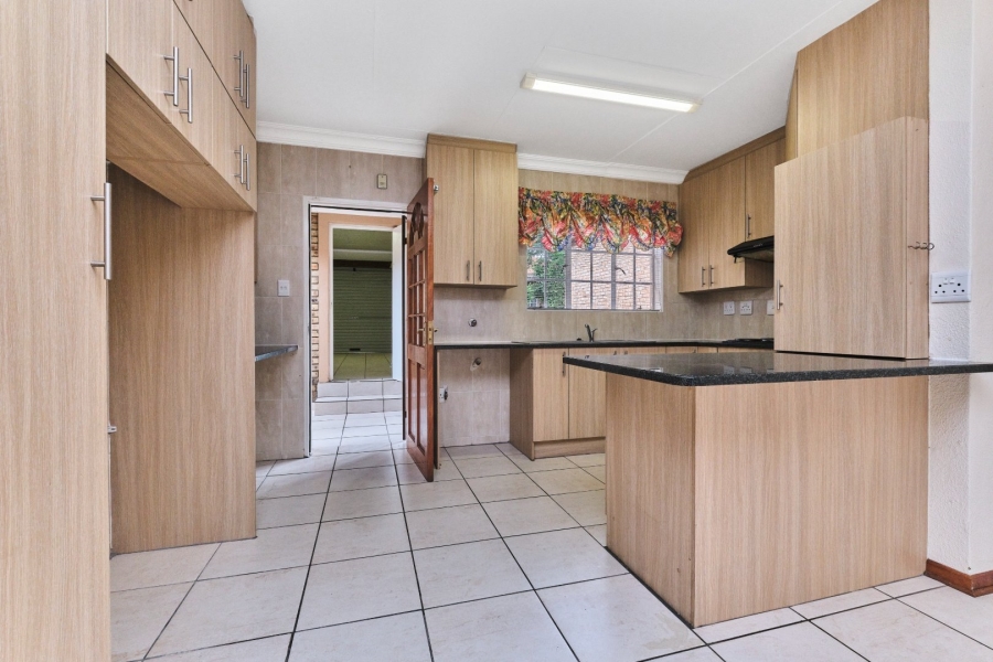 3 Bedroom Property for Sale in Honeydew Manor Gauteng