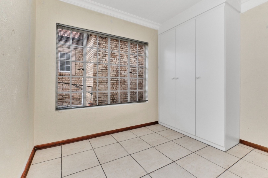 3 Bedroom Property for Sale in Honeydew Manor Gauteng