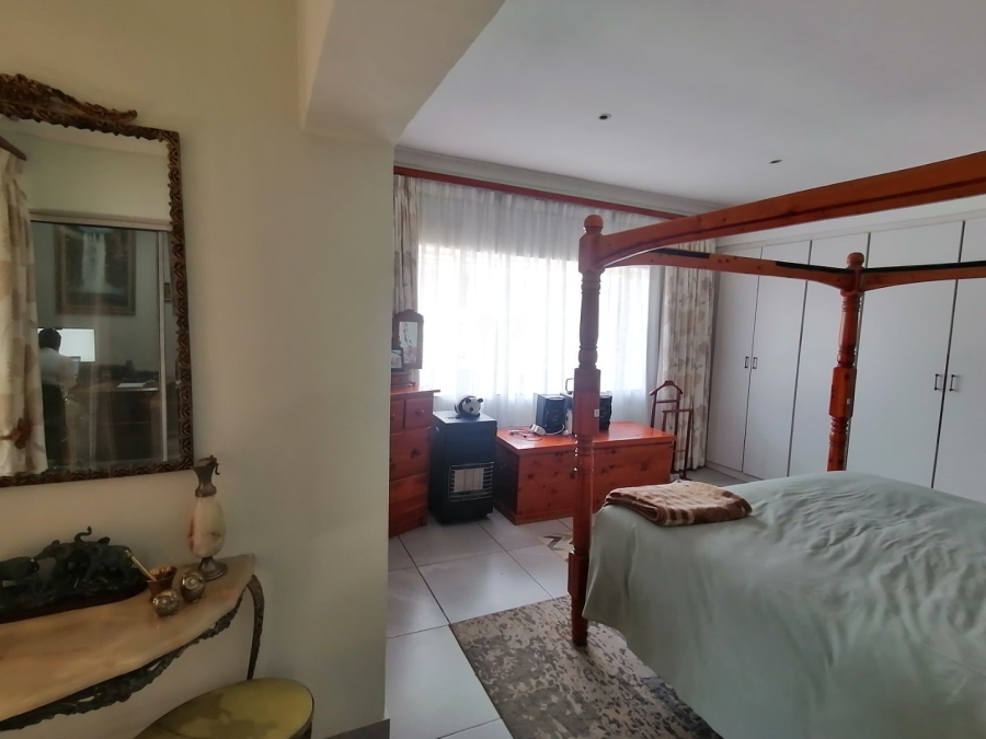 3 Bedroom Property for Sale in South Crest Gauteng