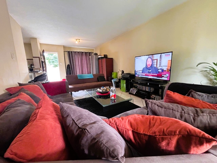 2 Bedroom Property for Sale in Eco Park Gauteng