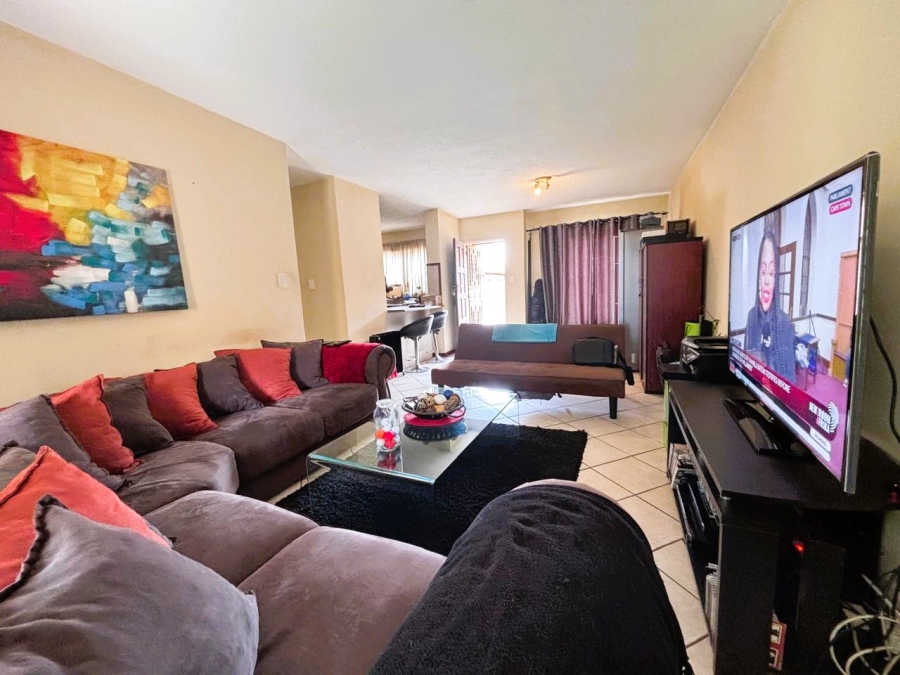 2 Bedroom Property for Sale in Eco Park Gauteng