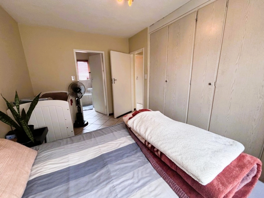 2 Bedroom Property for Sale in Eco Park Gauteng