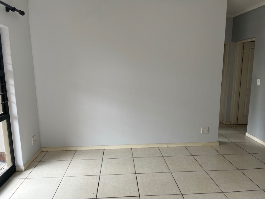 To Let 2 Bedroom Property for Rent in Fourways Gauteng