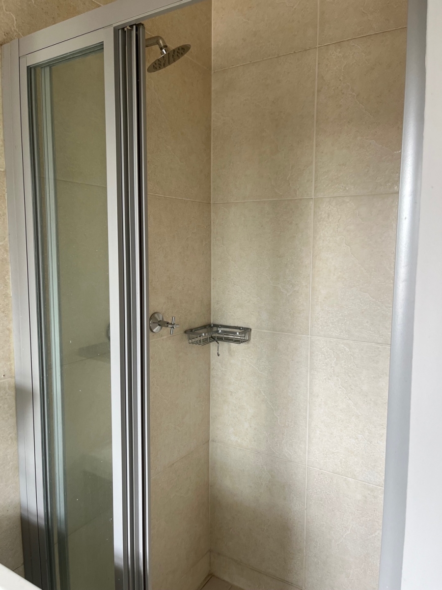 To Let 2 Bedroom Property for Rent in Fourways Gauteng