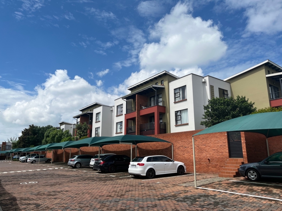 To Let 2 Bedroom Property for Rent in Fourways Gauteng