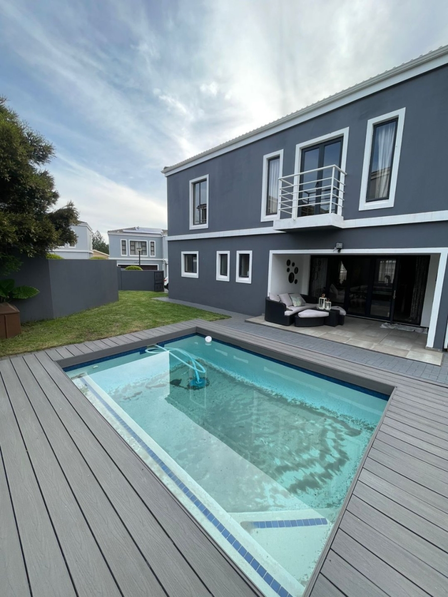 To Let 4 Bedroom Property for Rent in Carlswald Gauteng