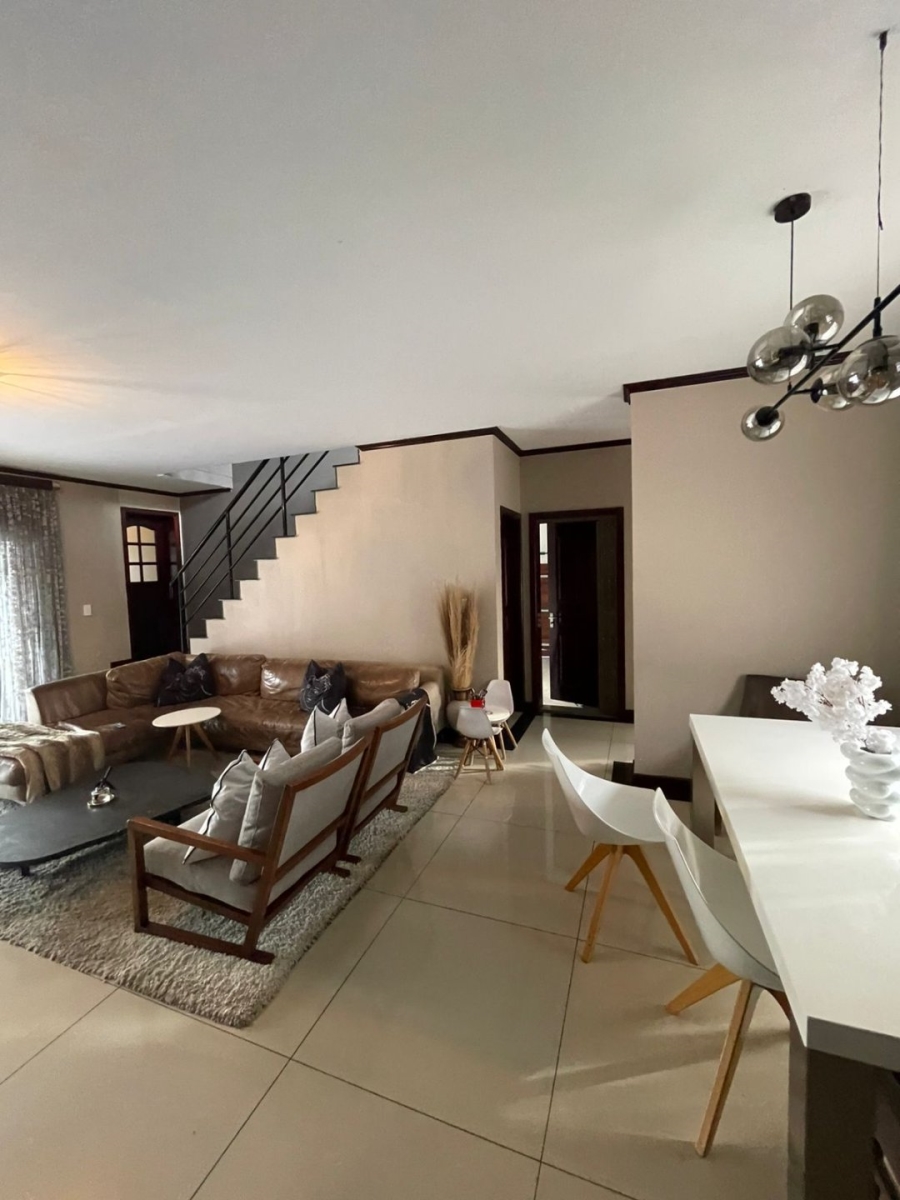 To Let 4 Bedroom Property for Rent in Carlswald Gauteng