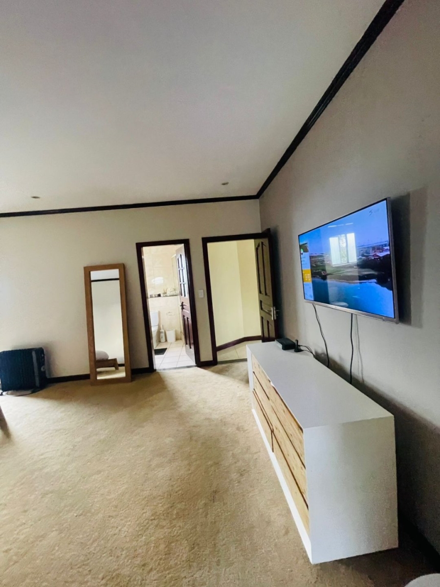 To Let 4 Bedroom Property for Rent in Carlswald Gauteng