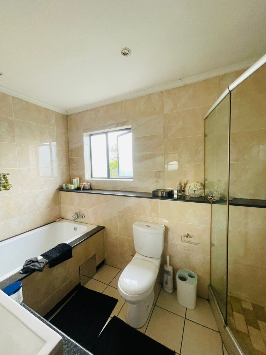 To Let 4 Bedroom Property for Rent in Carlswald Gauteng