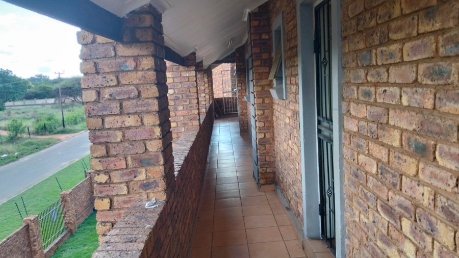 2 Bedroom Property for Sale in Clarina Gauteng