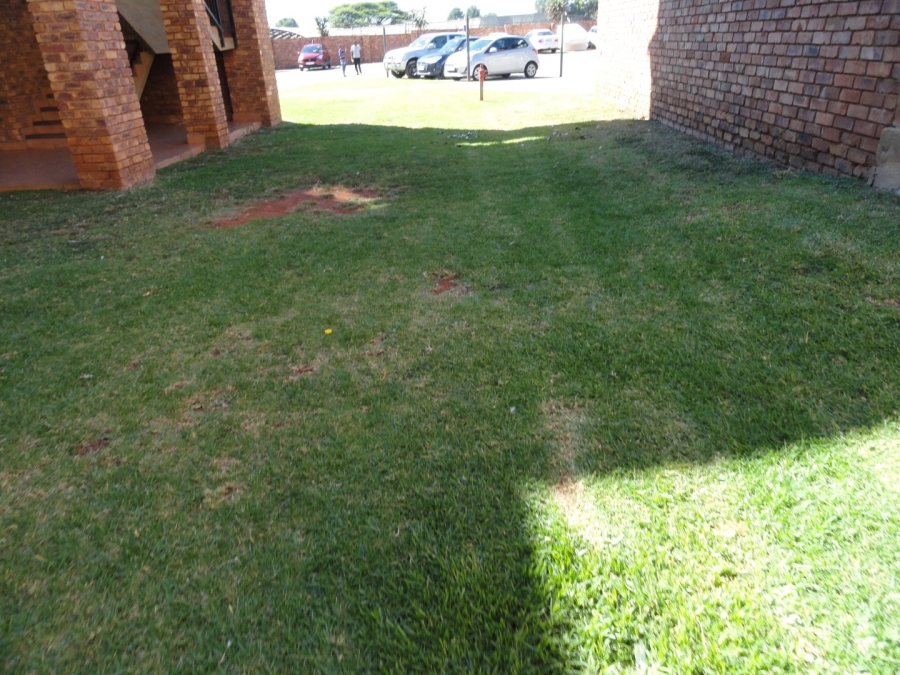2 Bedroom Property for Sale in Clarina Gauteng