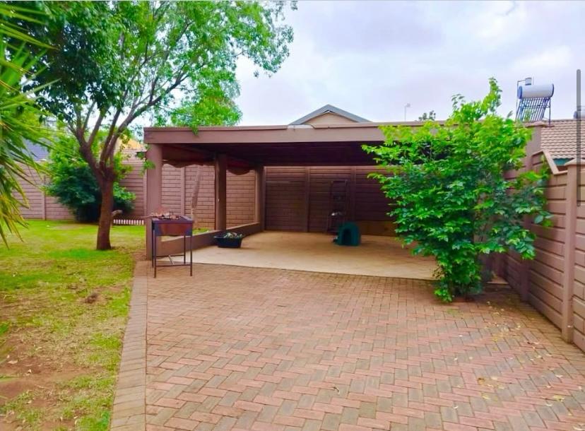 To Let 3 Bedroom Property for Rent in Vanderbijlpark SE 6 Gauteng