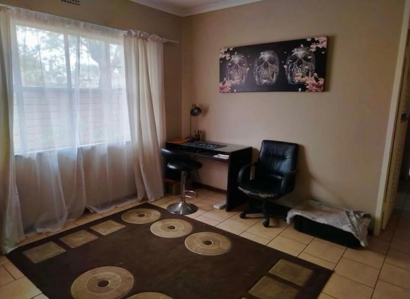 To Let 3 Bedroom Property for Rent in Vanderbijlpark SE 6 Gauteng