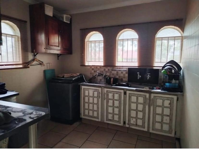 To Let 3 Bedroom Property for Rent in Vanderbijlpark SE 6 Gauteng