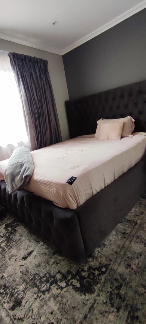 3 Bedroom Property for Sale in Lotus Gardens Gauteng