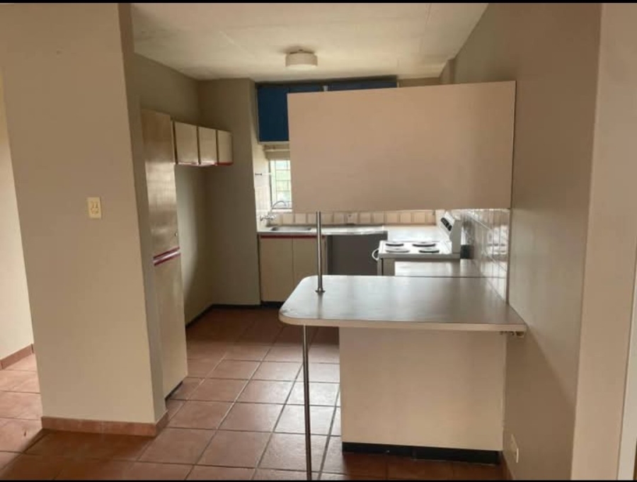 To Let 2 Bedroom Property for Rent in Mayville Gauteng