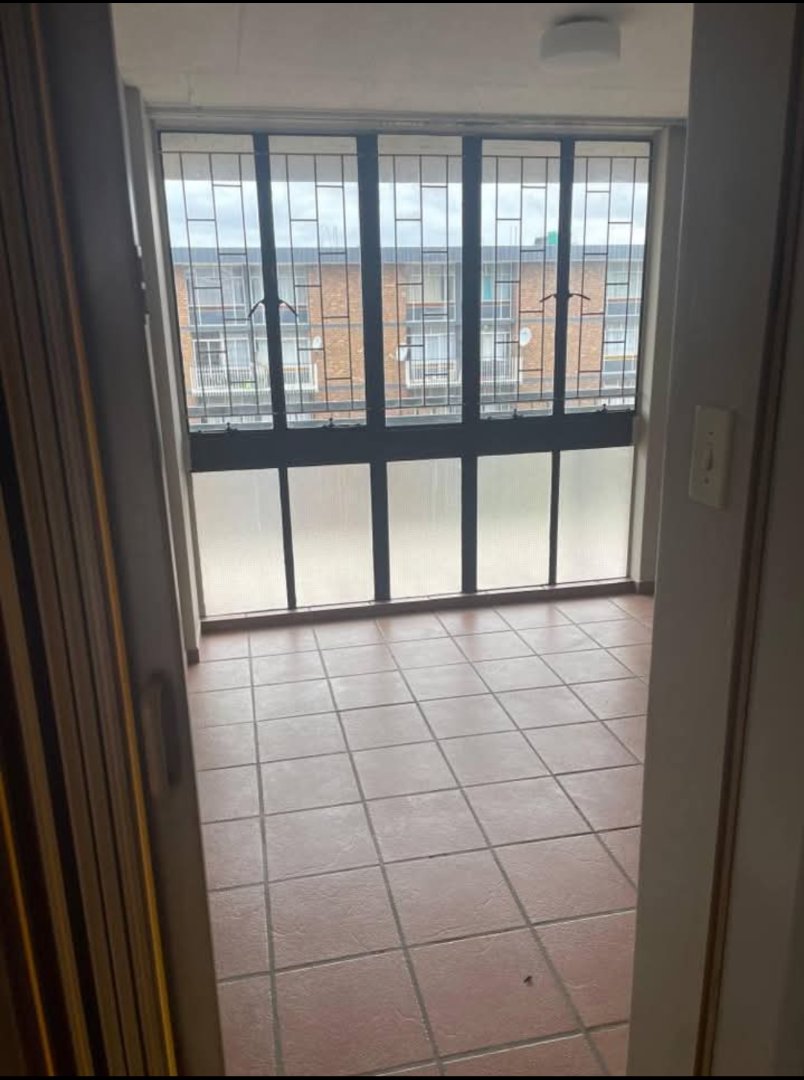 To Let 2 Bedroom Property for Rent in Mayville Gauteng