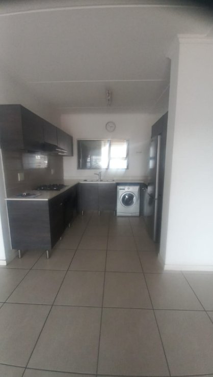 2 Bedroom Property for Sale in Longmeadow Gauteng
