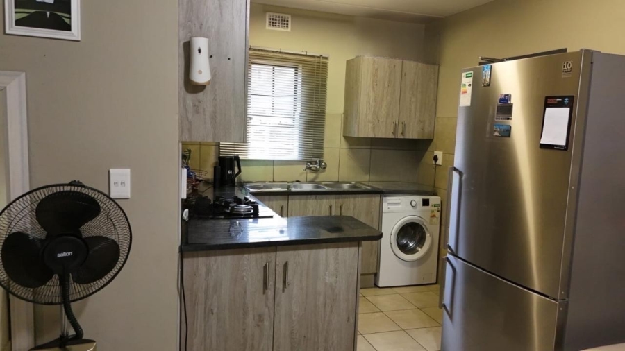 2 Bedroom Property for Sale in Montana Tuine Gauteng
