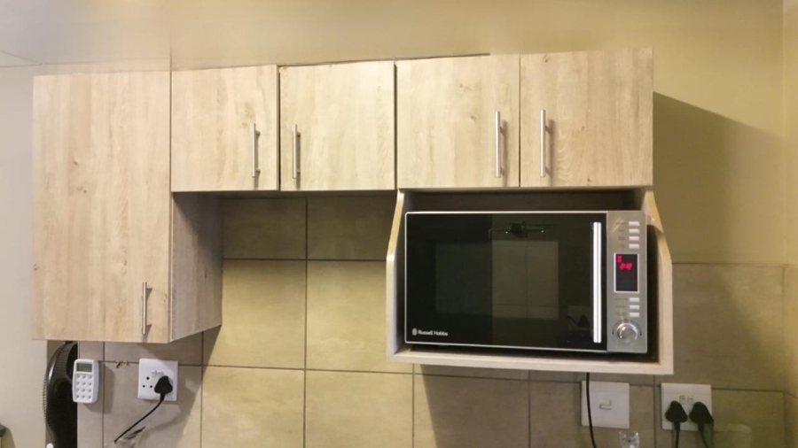 2 Bedroom Property for Sale in Montana Tuine Gauteng