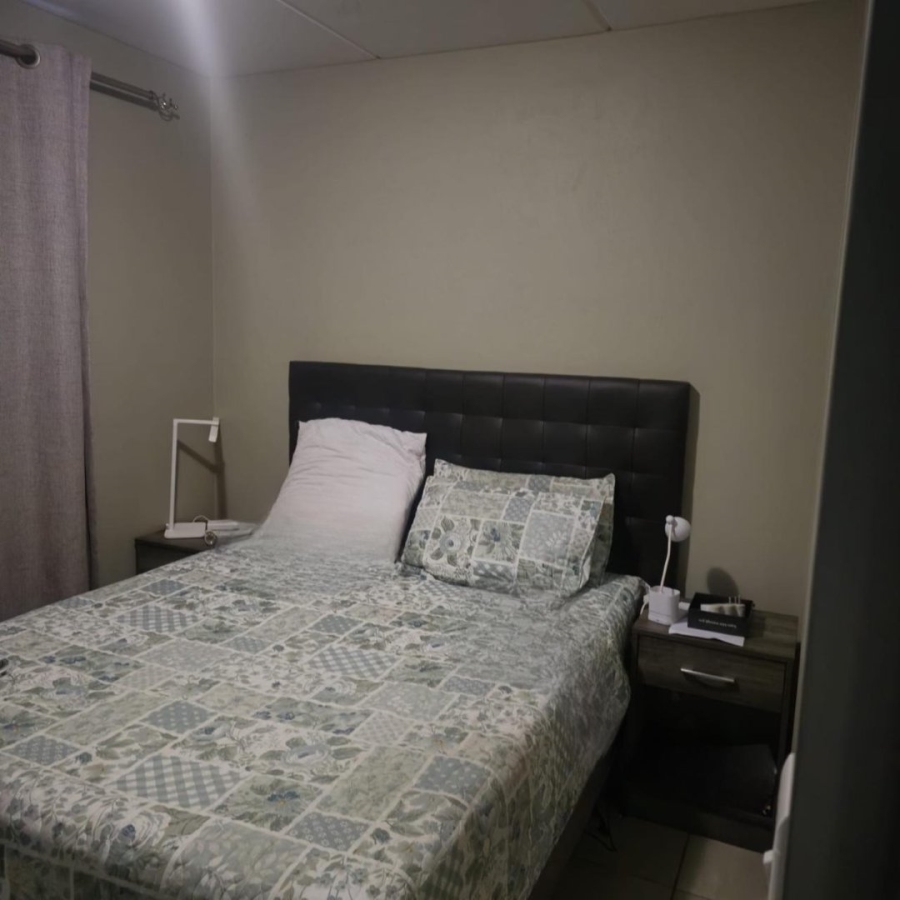 2 Bedroom Property for Sale in Montana Tuine Gauteng