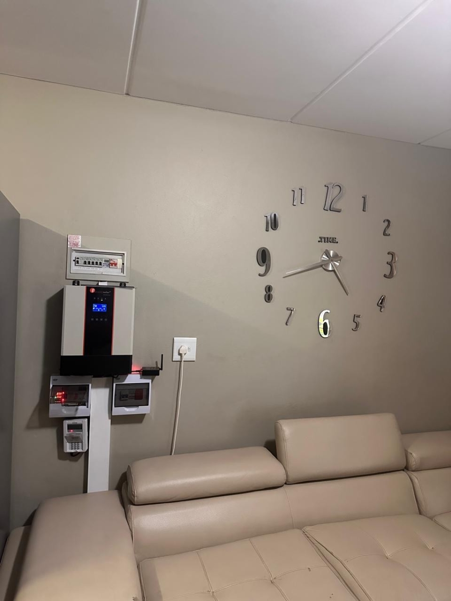 2 Bedroom Property for Sale in Montana Tuine Gauteng