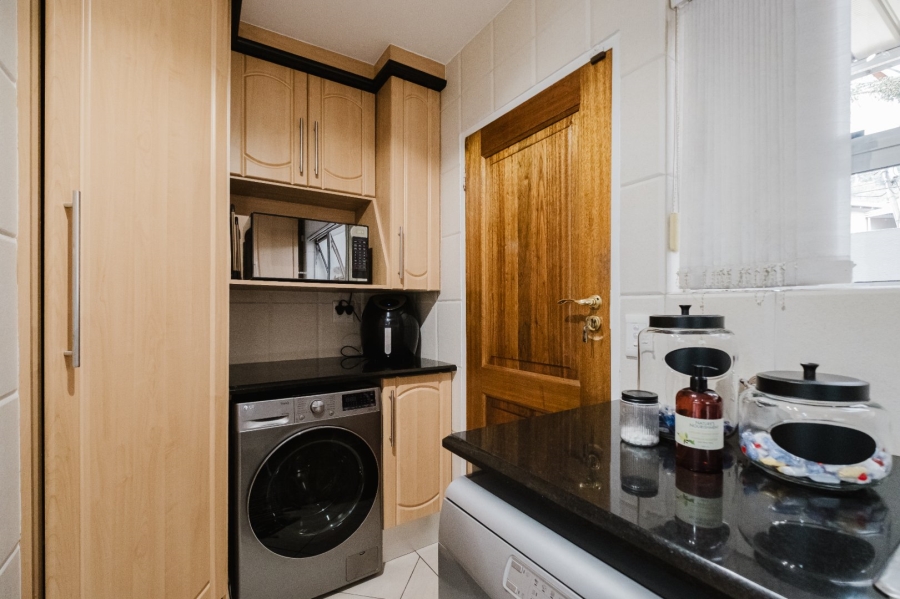 4 Bedroom Property for Sale in Glenvista Gauteng