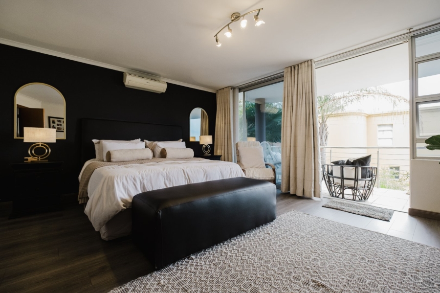 4 Bedroom Property for Sale in Glenvista Gauteng