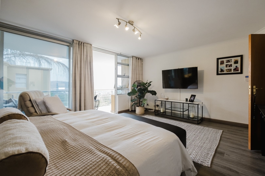 4 Bedroom Property for Sale in Glenvista Gauteng