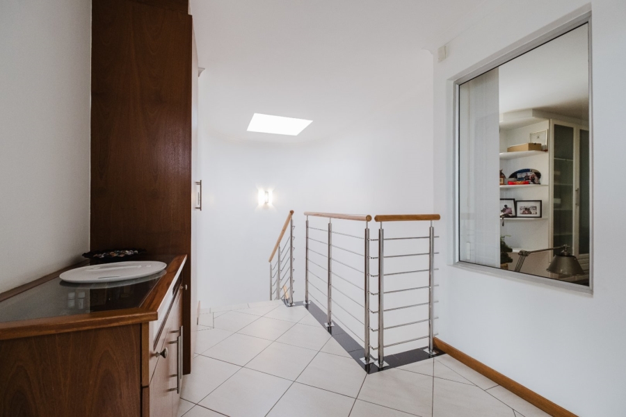 4 Bedroom Property for Sale in Glenvista Gauteng