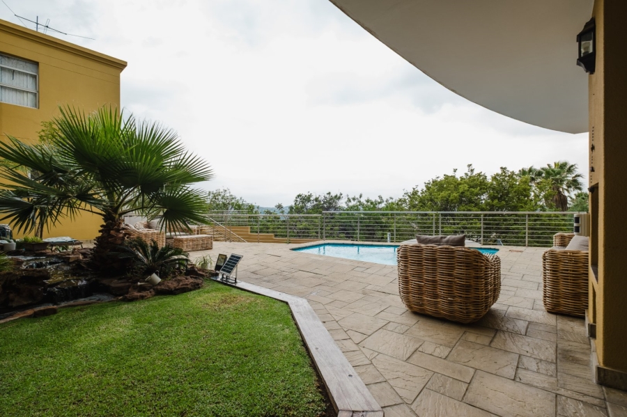 4 Bedroom Property for Sale in Glenvista Gauteng